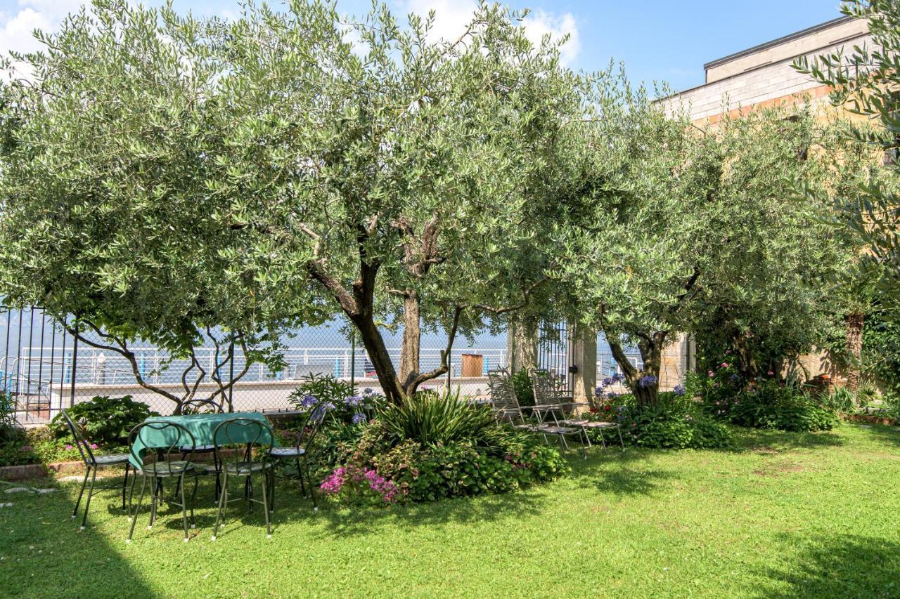 In Riva Al Lago Di Iseo Dependance Primo Piano Marone Esterno foto