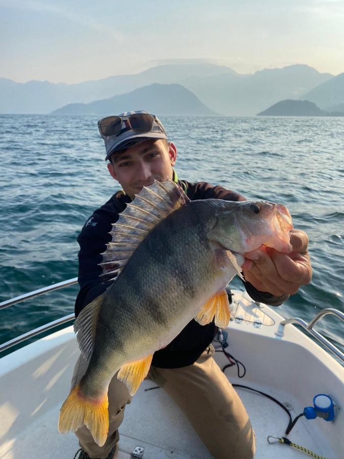 In Riva Al Lago Di Iseo Dependance Primo Piano Marone Esterno foto
