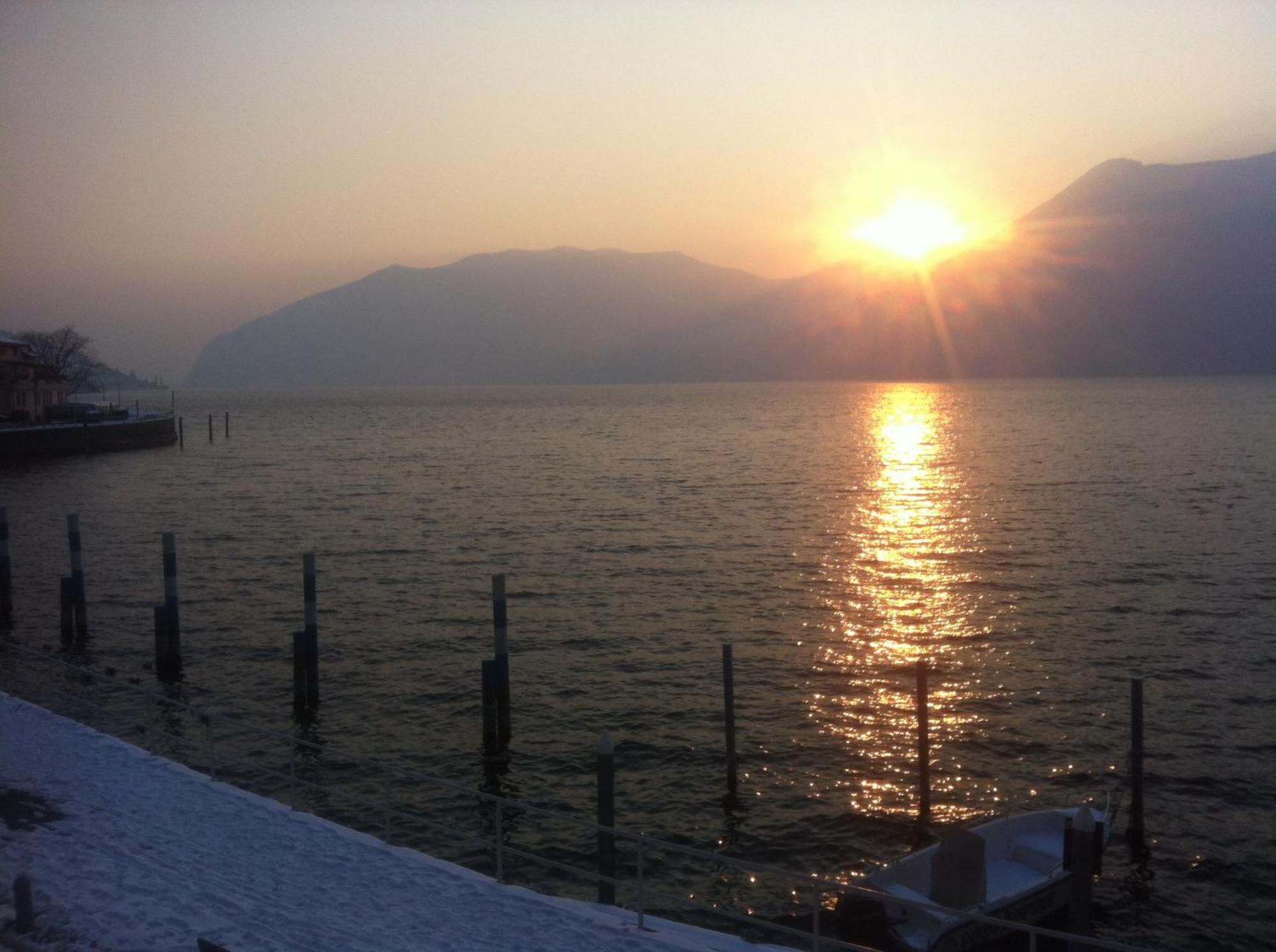 In Riva Al Lago Di Iseo Dependance Primo Piano Marone Esterno foto